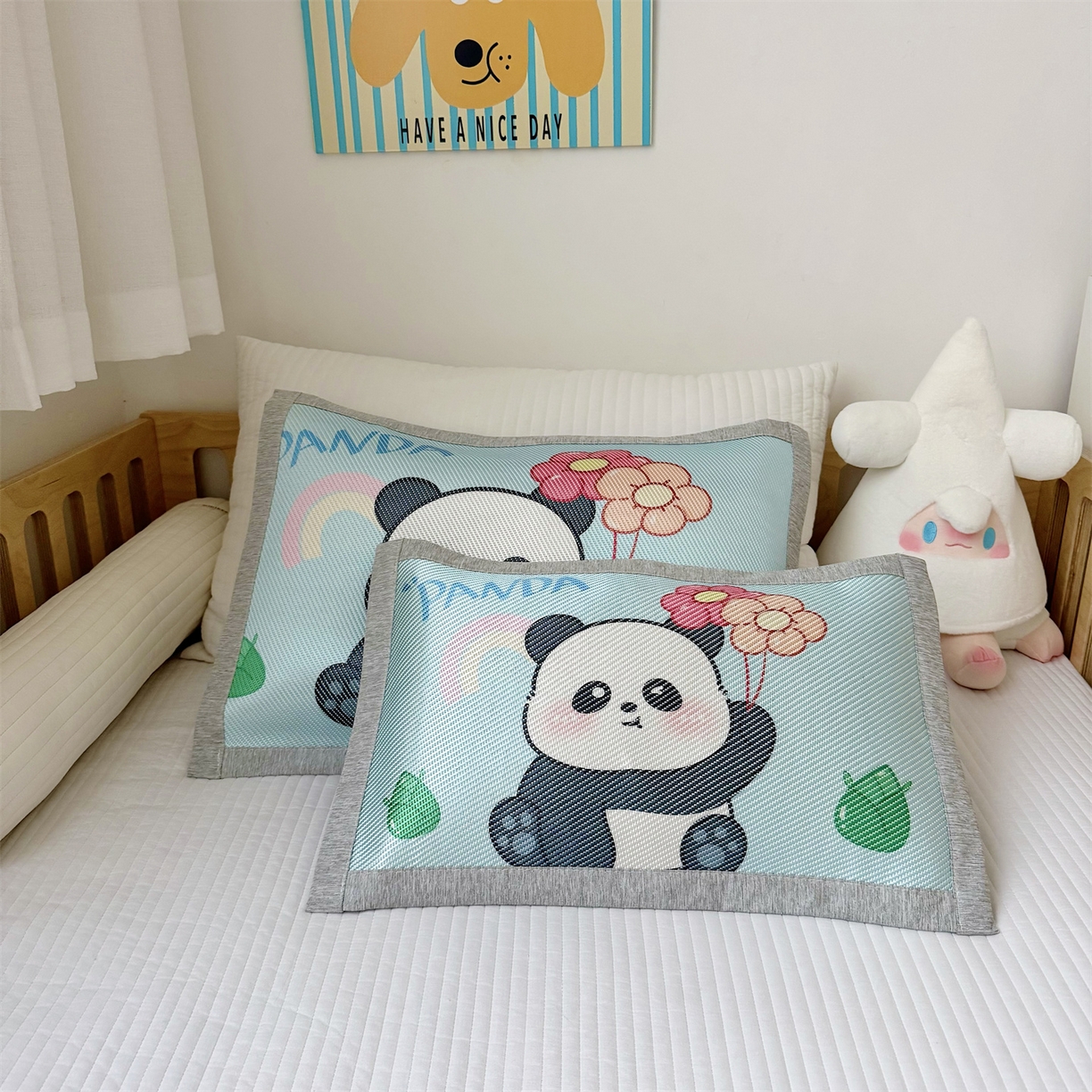 91家纺网 家纺一手货源 找家纺 （总）萌宝家纺 夏季A类大版儿童冰藤枕套夏季双面枕头幼儿园冰藤枕套儿童冰丝枕头