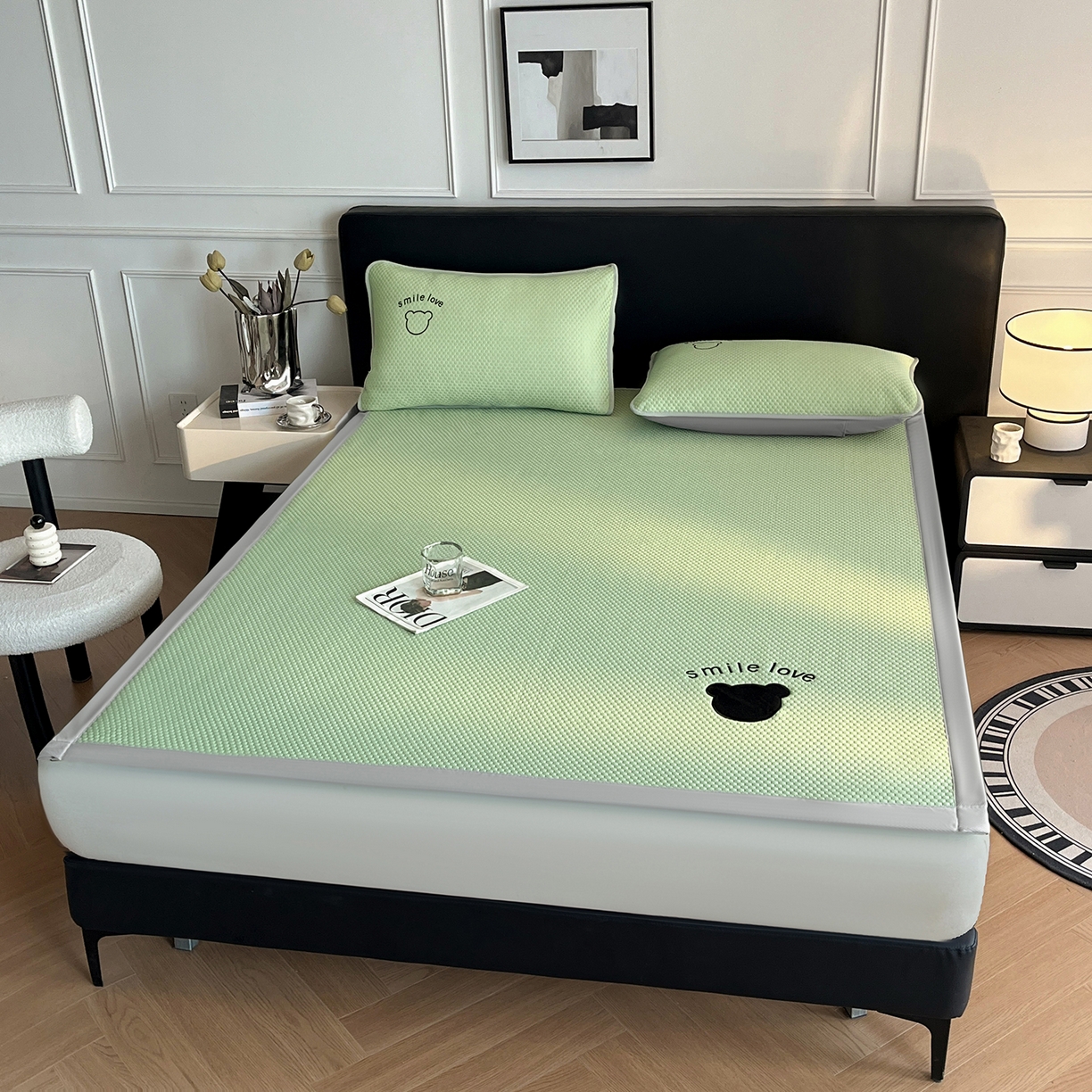 91家纺网 家纺一手货源 找家纺 奇丝雅 2026新款夏季A类真PE凉感冰豆豆凉席冰丝床单单件冰丝席家用可机洗-大床 八宝熊-绿