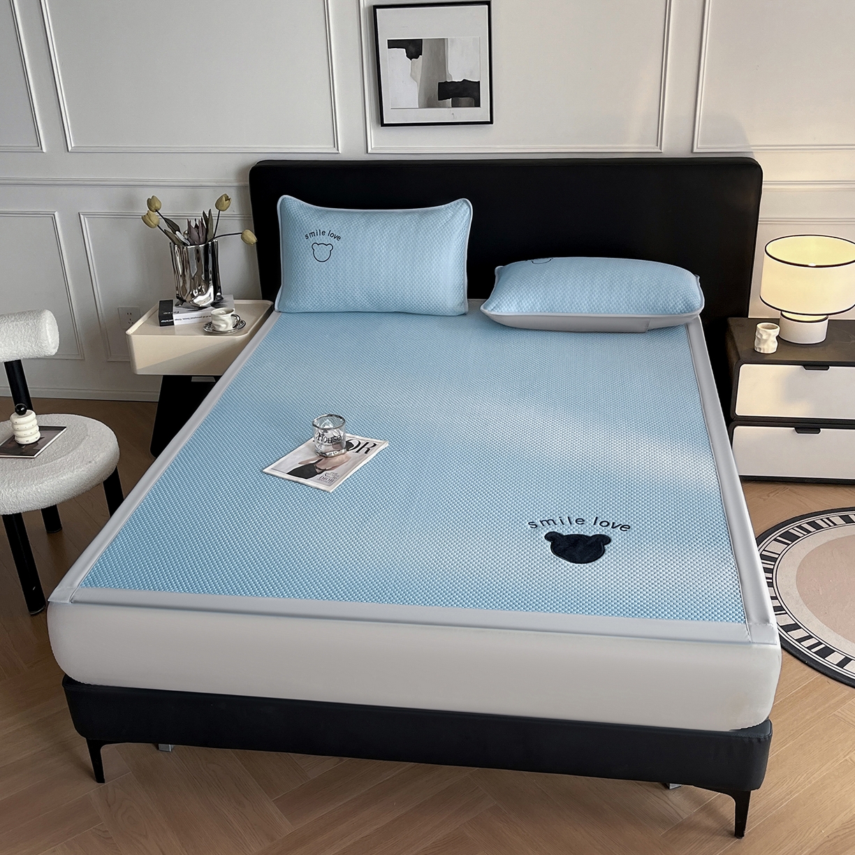 91家纺网 家纺一手货源 找家纺 奇丝雅 2026新款夏季A类真PE凉感冰豆豆凉席冰丝床单单件冰丝席家用可机洗-大床 八宝熊-蓝