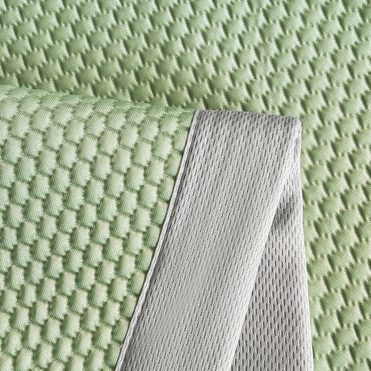 91家纺网 家纺一手货源 找家纺 奇丝雅 2026新款夏季A类真PE凉感冰豆豆凉席冰丝床单单件冰丝席家用可机洗-大床 八宝熊-绿