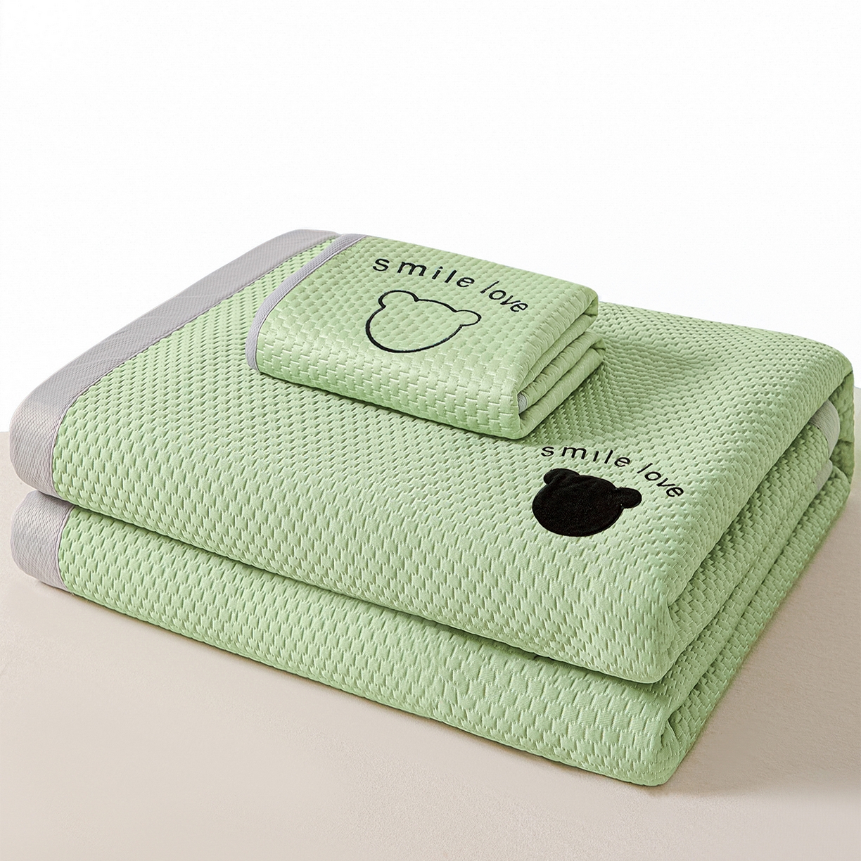 91家纺网 家纺一手货源 找家纺 奇丝雅 2026新款夏季A类真PE凉感冰豆豆凉席冰丝床单单件冰丝席可机洗单人-学生床 八宝熊-绿