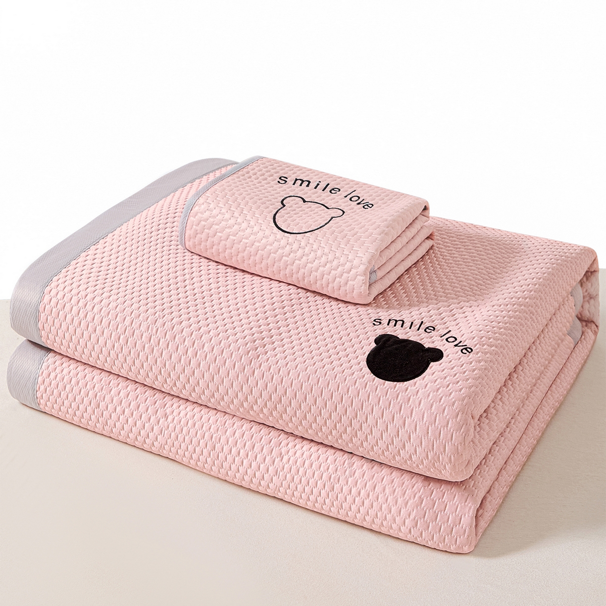 91家纺网 家纺一手货源 找家纺 奇丝雅 2026新款夏季A类真PE凉感冰豆豆凉席冰丝床单单件冰丝席可机洗单人-学生床 八宝熊-粉