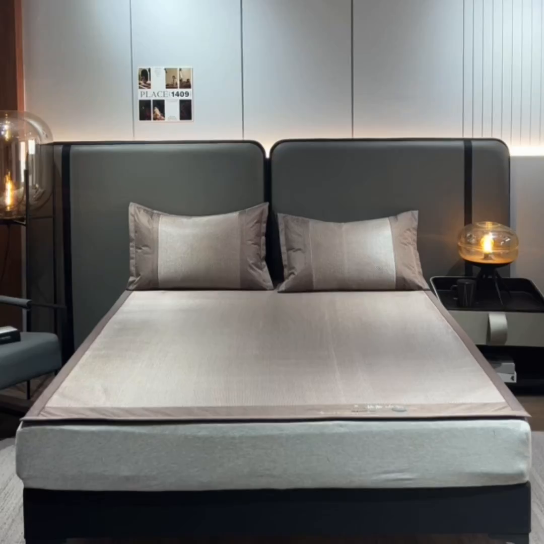 91家纺网 家纺一手货源 找家纺 青雅席业 2026新款防滑3D复合冰藤凉席三件套 冰藤-落日-香槟