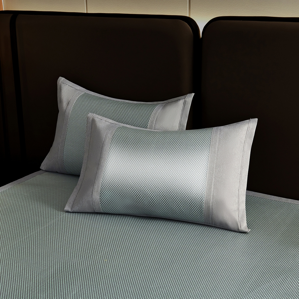 91家纺网 家纺一手货源 找家纺 青雅席业 2026新款防滑3D复合冰藤凉席三件套 冰藤-落日-绿