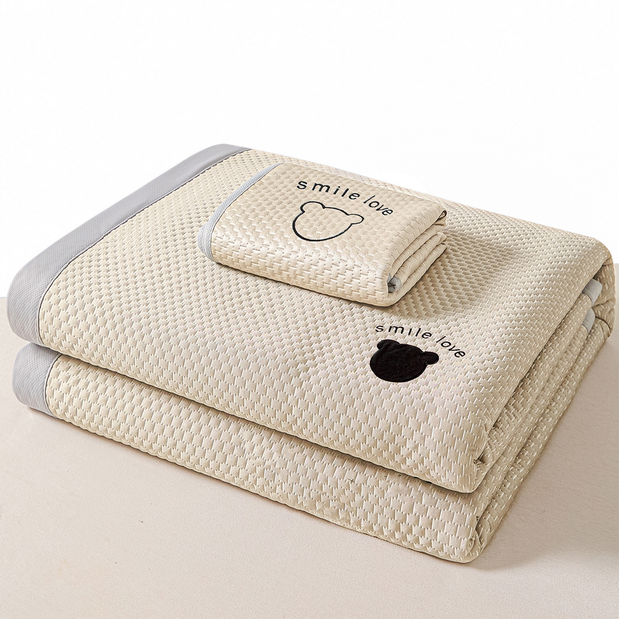 91家纺网 家纺一手货源 找家纺 奇丝雅 2026新款夏季A类真PE凉感冰豆豆凉席冰丝床单单件冰丝席可机洗单人-学生床 八宝熊-咖