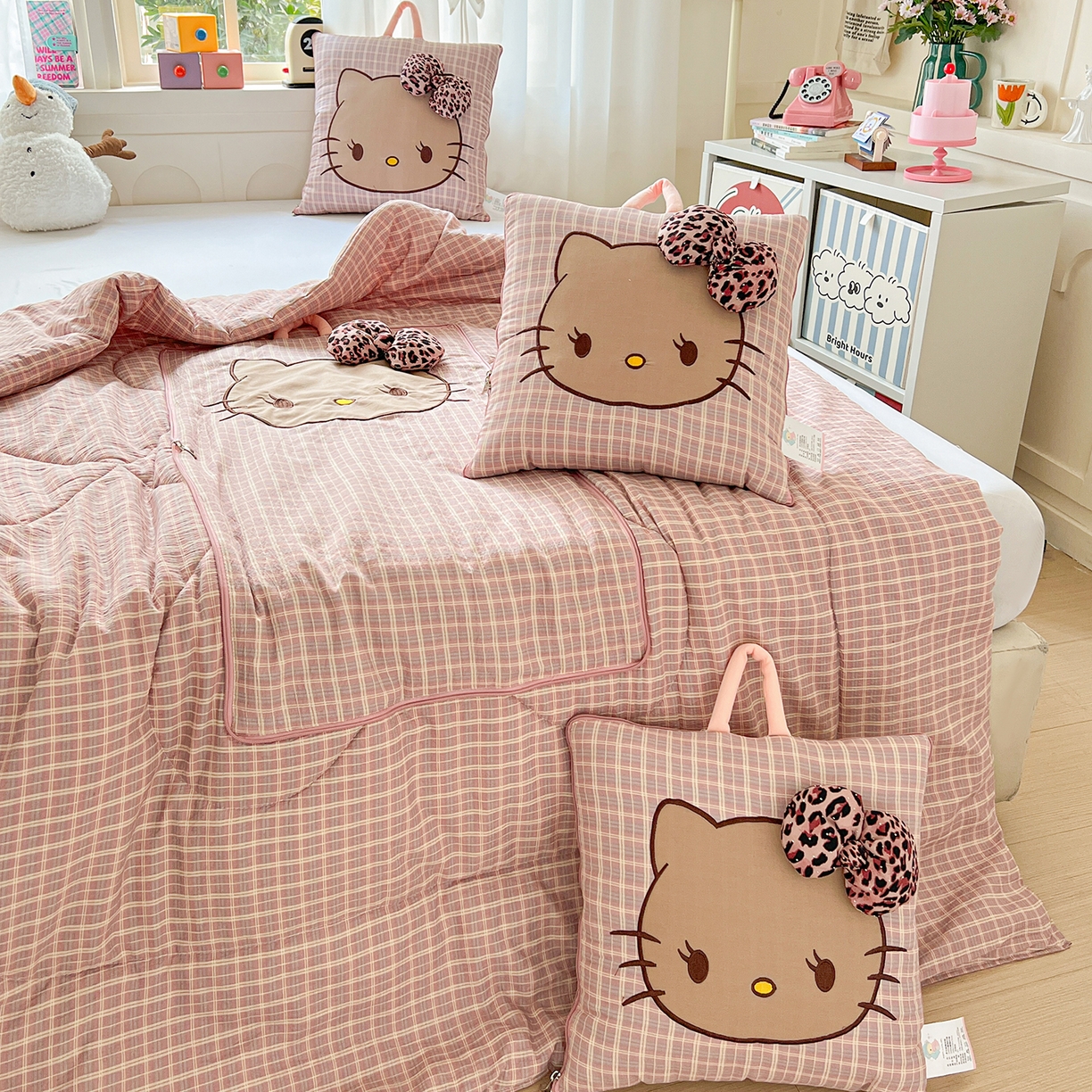 91家纺网 家纺一手货源 找家纺 （总）古本家居 2026新款四季款水洗KT抱枕被