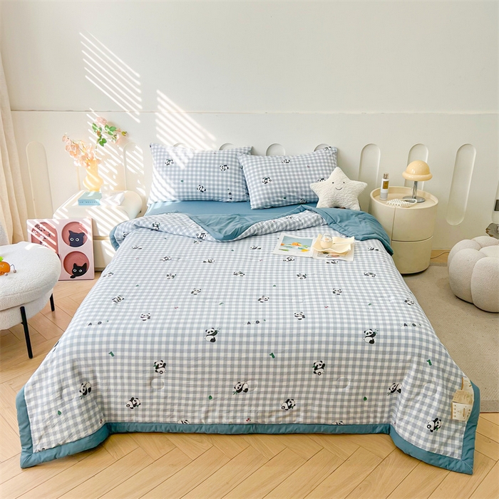 91家纺网 家纺一手货源 找家纺 爱屋及屋 2026新款小清新水洗棉棉花夏被夏凉被空调被 蓝格子熊猫