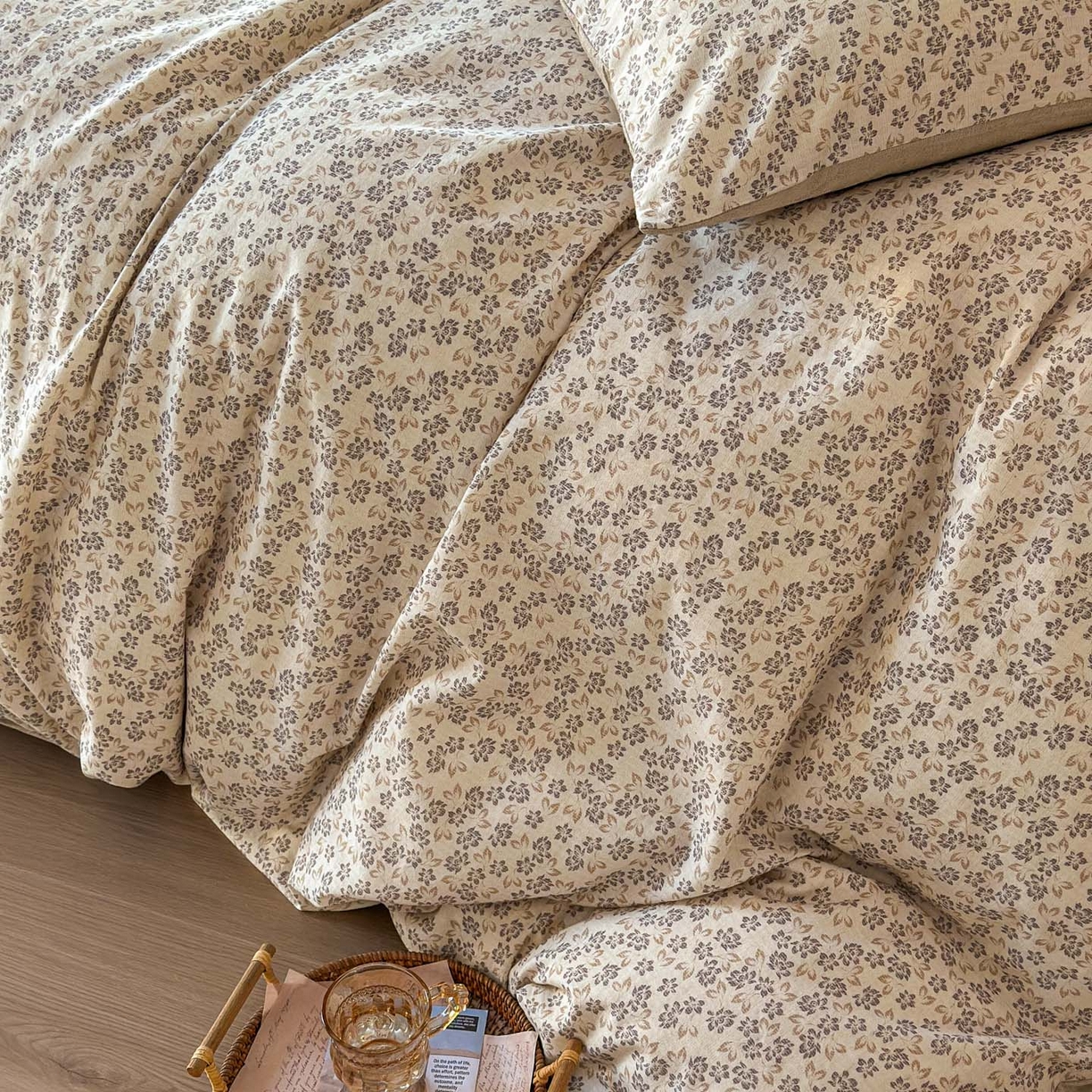 91家纺网 家纺一手货源 找家纺 田野 2026新款全棉棉麻四件套-碎花系列 春风南岸 米