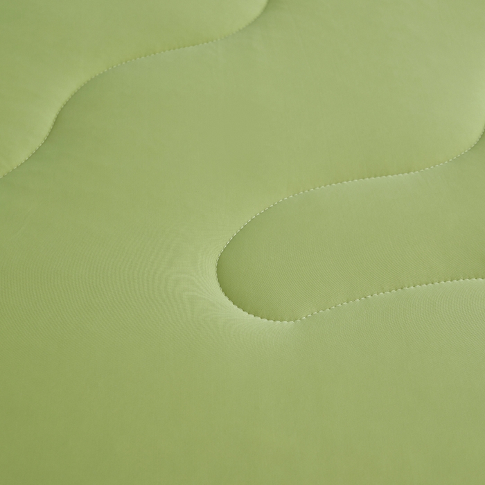 91家纺网 家纺一手货源 找家纺 沐晴家纺 2026新款A类氨纶凉感丝双拼纯色空调被大豆夏被 蜜瓜绿灰