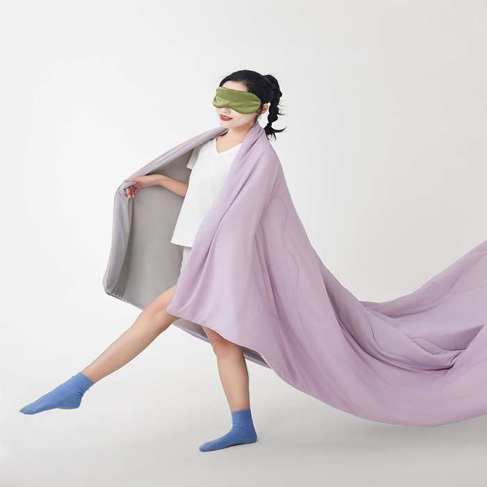 91家纺网 家纺一手货源 找家纺 沐晴家纺 2026新款A类氨纶凉感丝双拼纯色空调被大豆夏被 丁香紫灰