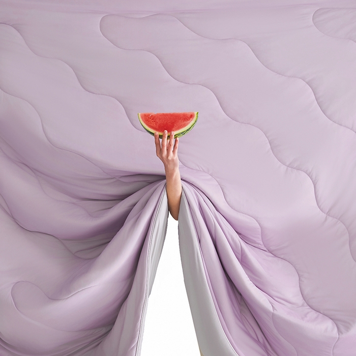 91家纺网 家纺一手货源 找家纺 沐晴家纺 2026新款A类氨纶凉感丝双拼纯色空调被大豆夏被 丁香紫灰