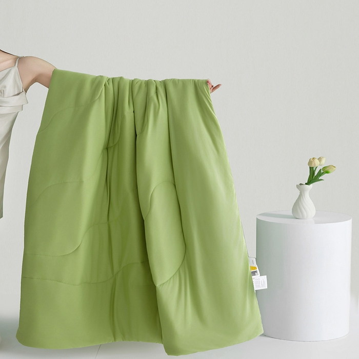 91家纺网 家纺一手货源 找家纺 沐晴家纺 2026新款A类氨纶凉感丝双拼纯色空调被大豆夏被 蜜瓜绿粉