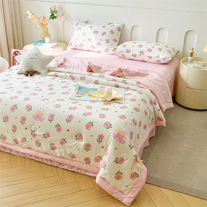 91家纺网 家纺一手货源 找家纺 爱屋及屋 2026新款小清新水洗棉棉花夏被夏凉被空调被 曼塔玫瑰