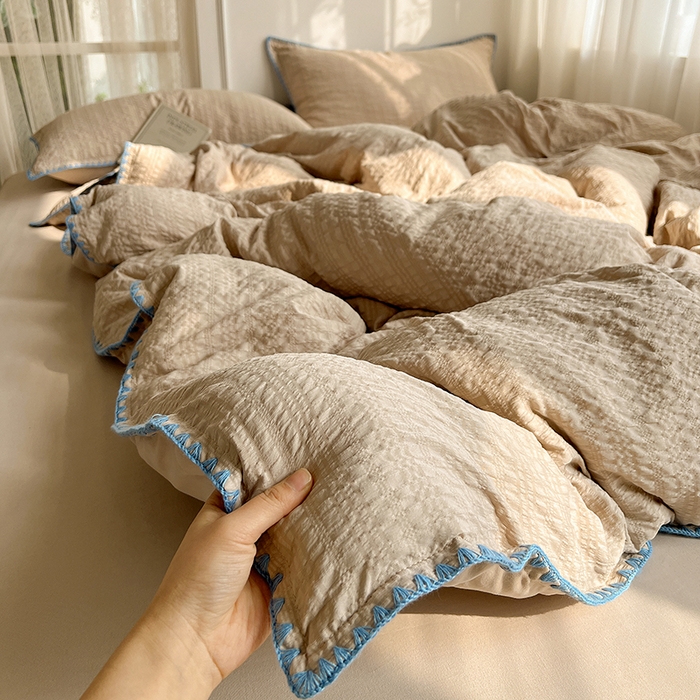 91家纺网 家纺一手货源 找家纺 仟网汇 2026新款泡泡纱三角针四件套--纯色系列 燕麦咖