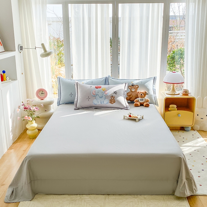 91家纺网 家纺一手货源 找家纺 眷恋家纺 2026新款全棉小清新铂金棉13376卡通三件套四件套 莫莉-米