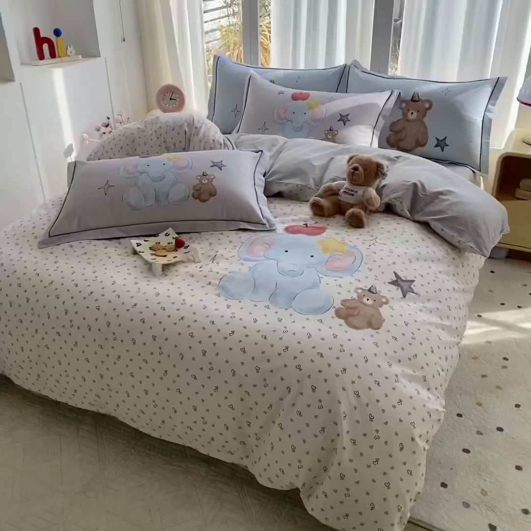 91家纺网 家纺一手货源 找家纺 眷恋家纺 2026新款全棉小清新铂金棉13376卡通三件套四件套 莫莉-米