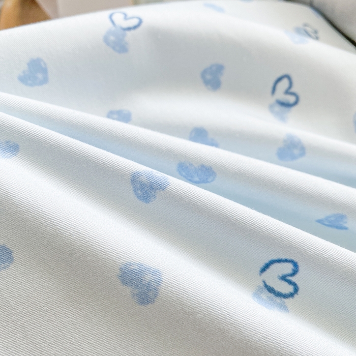 91家纺网 家纺一手货源 找家纺 眷恋家纺 2026新款全棉小清新铂金棉13376卡通三件套四件套 莫莉-兰