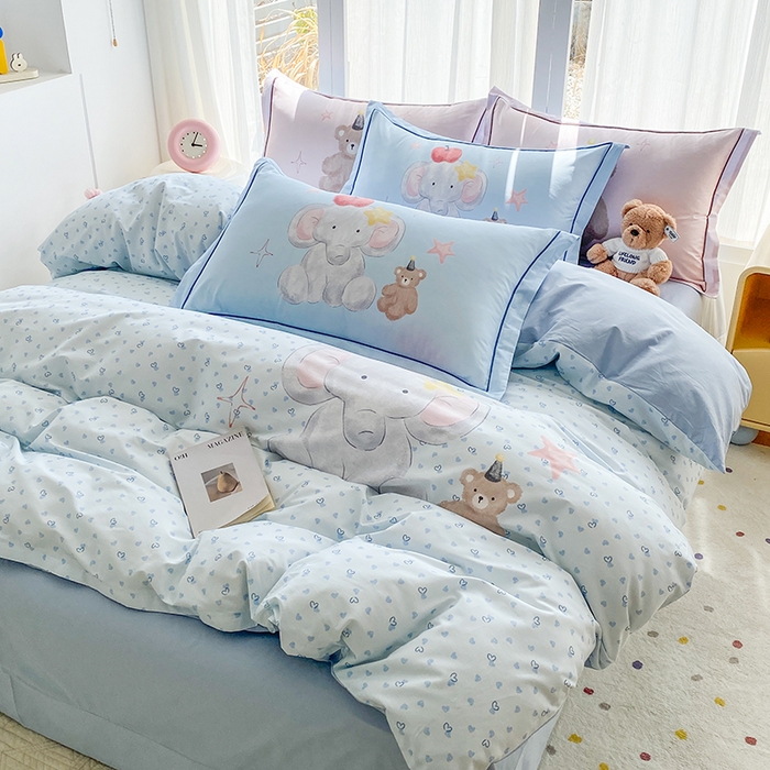 91家纺网 家纺一手货源 找家纺 眷恋家纺 2026新款全棉小清新铂金棉13376卡通三件套四件套 莫莉-兰