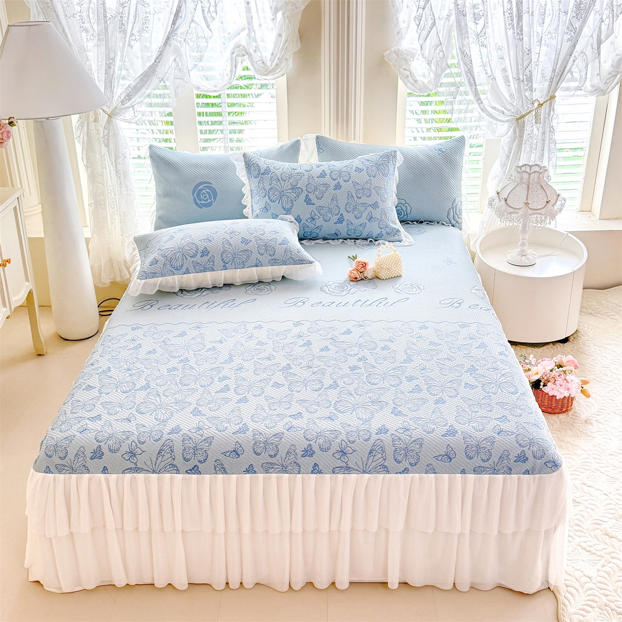 91家纺网 家纺一手货源 找家纺 优贝家纺 2026新款A类凉感豆豆席三件套床裙款软席子 蝶舞-天蓝