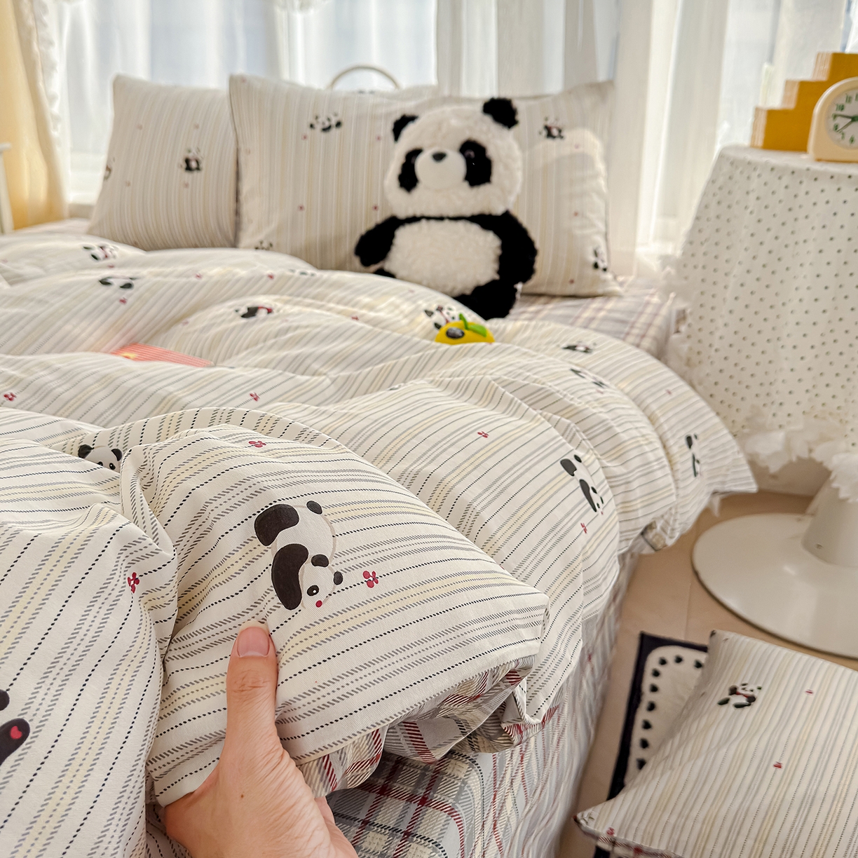 91家纺网 家纺一手货源 找家纺 铺尚美家纺 2026新款12868新疆全棉纯棉印花四件套（提供质检报告 熊猫啵啵