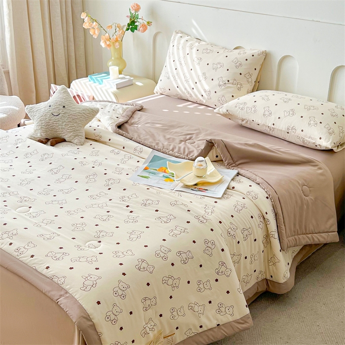 91家纺网 家纺一手货源 找家纺 爱屋及屋 2026新款小清新水洗棉棉花夏被夏凉被空调被 小熊博士