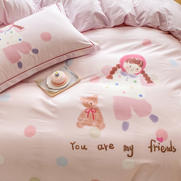 91家纺网 家纺一手货源 找家纺 眷恋家纺 2026新款全棉小清新铂金棉13376卡通三件套四件套 小不点-粉