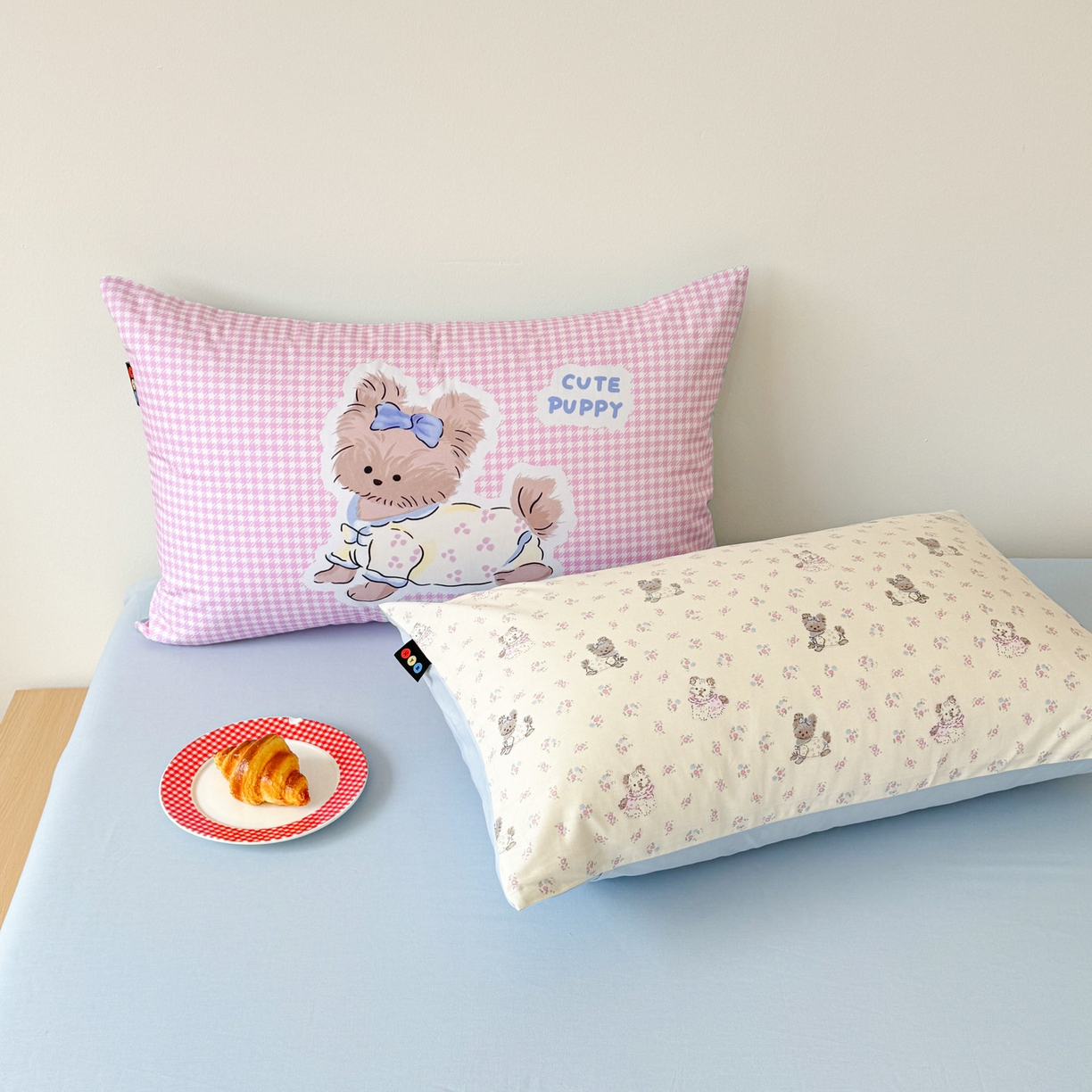 91家纺网 家纺一手货源 找家纺 RYB红黄兰 2026新款ins风全棉卡通纯棉三件套四件套 花园马尔济斯