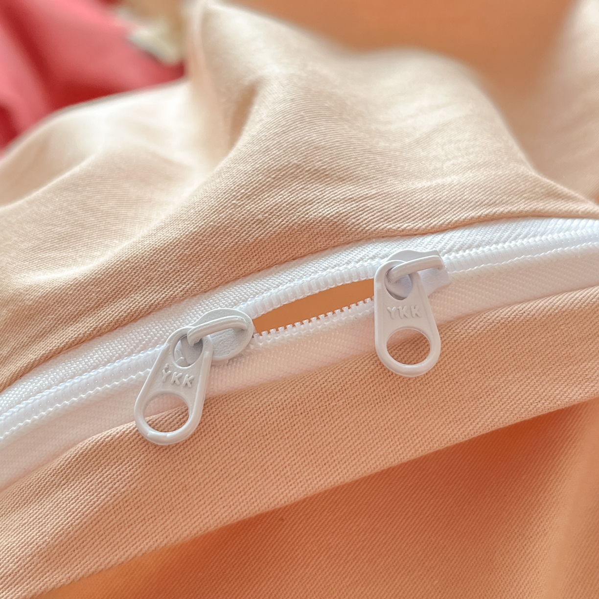 91家纺网 家纺一手货源 找家纺 RYB红黄兰 2026新款ins风全棉卡通纯棉三件套四件套 平安果小马