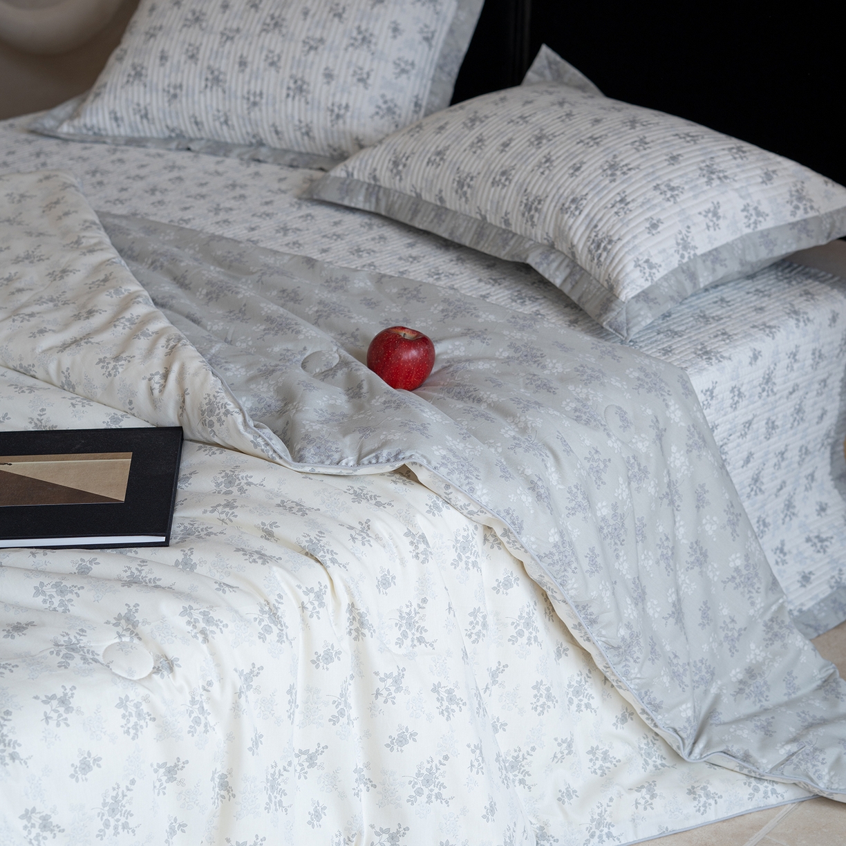 91家纺网 家纺一手货源 找家纺 （总）床盖工厂店 2026新款双面全棉填充大豆棉春秋被夏被子被芯