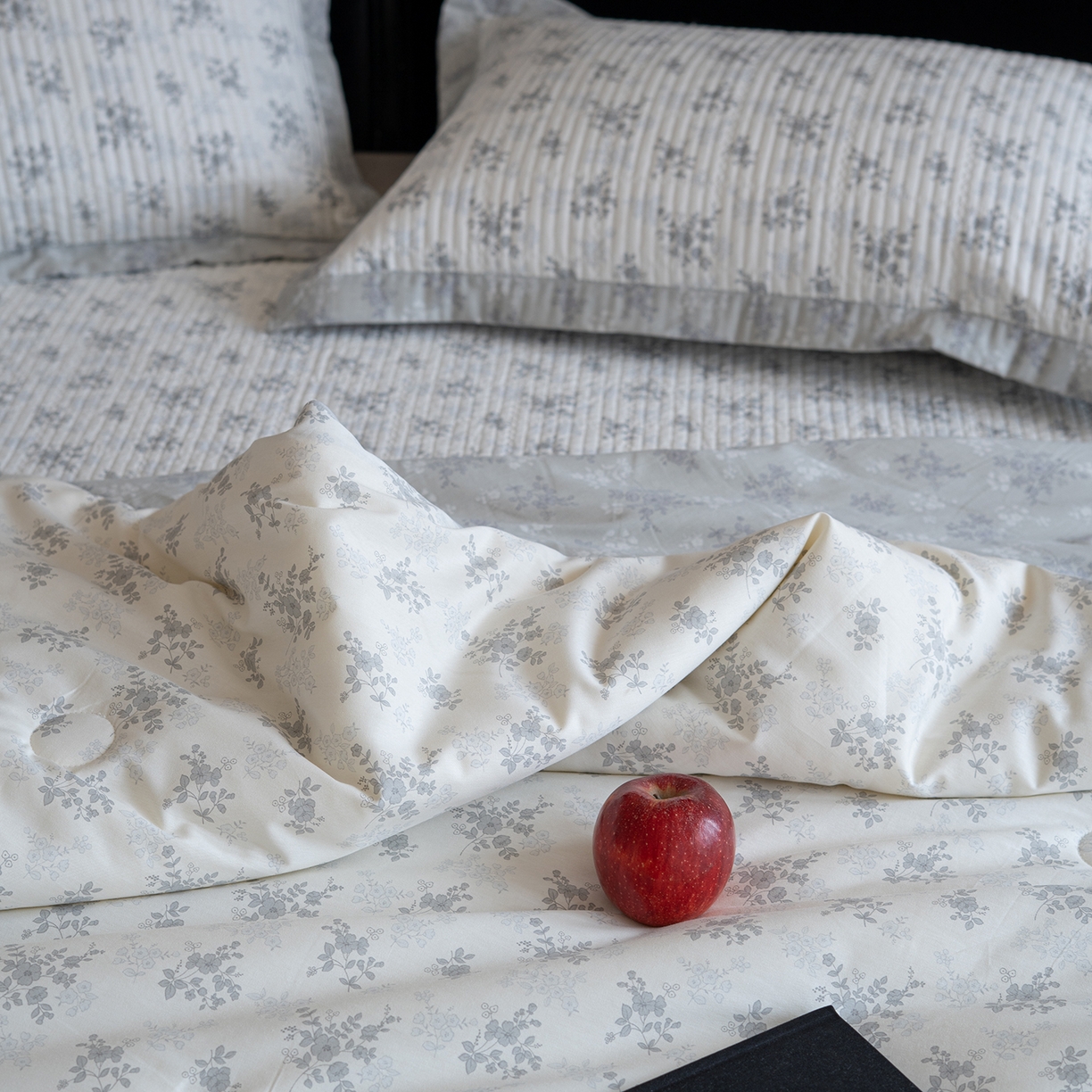 91家纺网 家纺一手货源 找家纺 床盖工厂店 2026新款双面全棉填充大豆棉春秋被夏被子被芯 安然