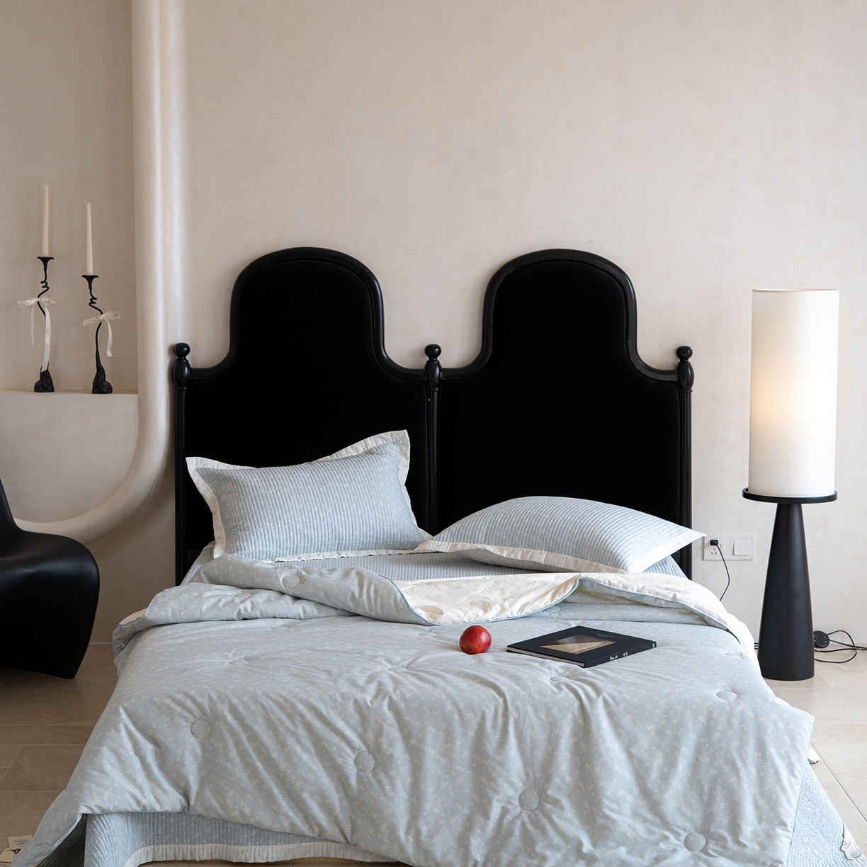 91家纺网 家纺一手货源 找家纺 床盖工厂店 2026新款双面全棉填充大豆棉春秋被夏被子被芯 花千束