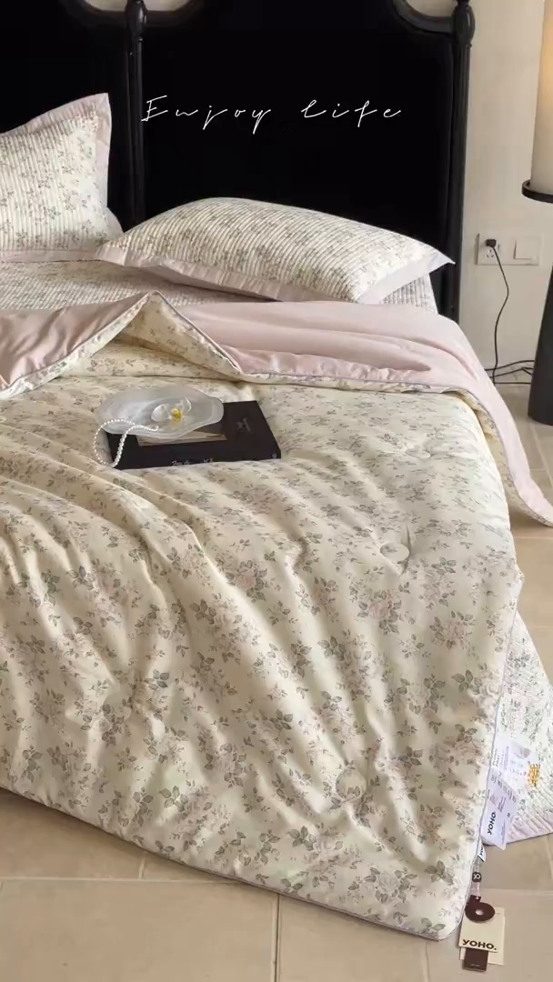 91家纺网 家纺一手货源 找家纺 床盖工厂店 2026新款双面全棉填充大豆棉春秋被夏被子被芯 云汐