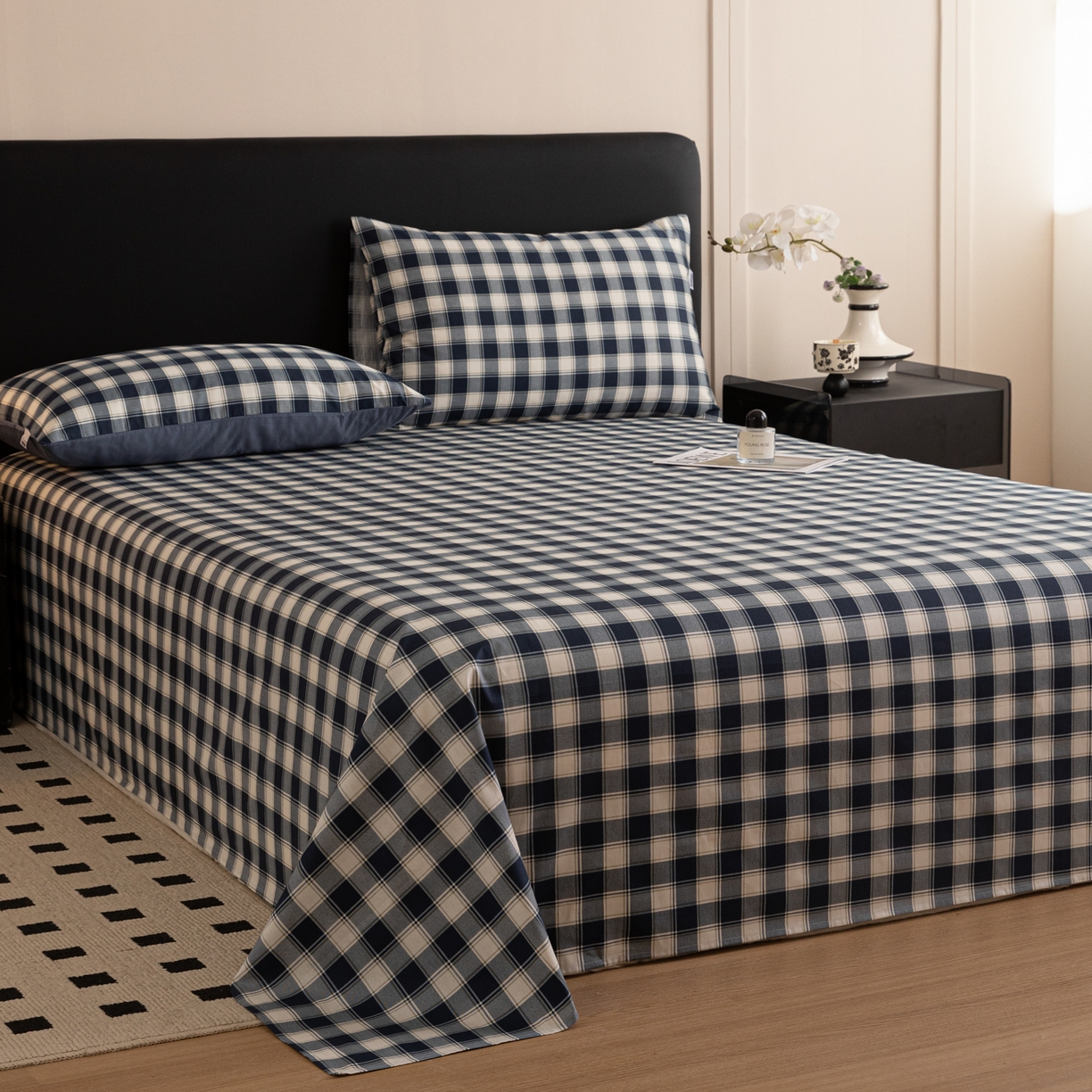 91家纺网 家纺一手货源 找家纺 女子家纺 2026新款40支13070全棉纯棉简约格子A版单床单床单单件 藏青学院