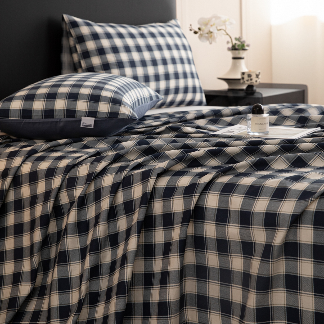 91家纺网 家纺一手货源 找家纺 女子家纺 2026新款40支13070全棉纯棉简约格子A版单床单床单单件 藏青学院