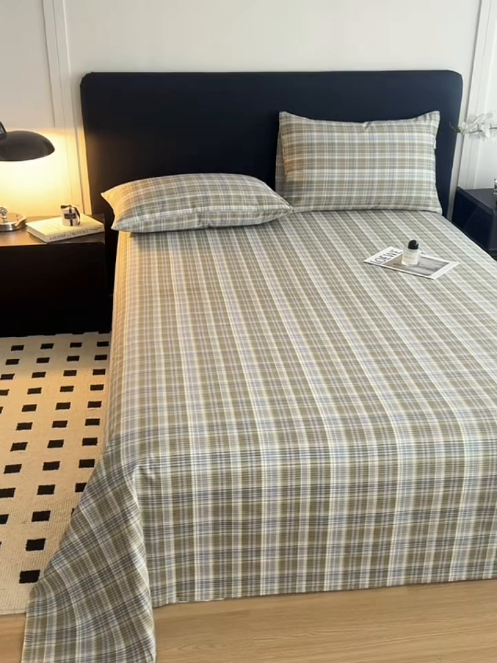 91家纺网 家纺一手货源 找家纺 女子家纺 2026新款40支13070全棉纯棉简约格子A版单床单床单单件 抹茶格