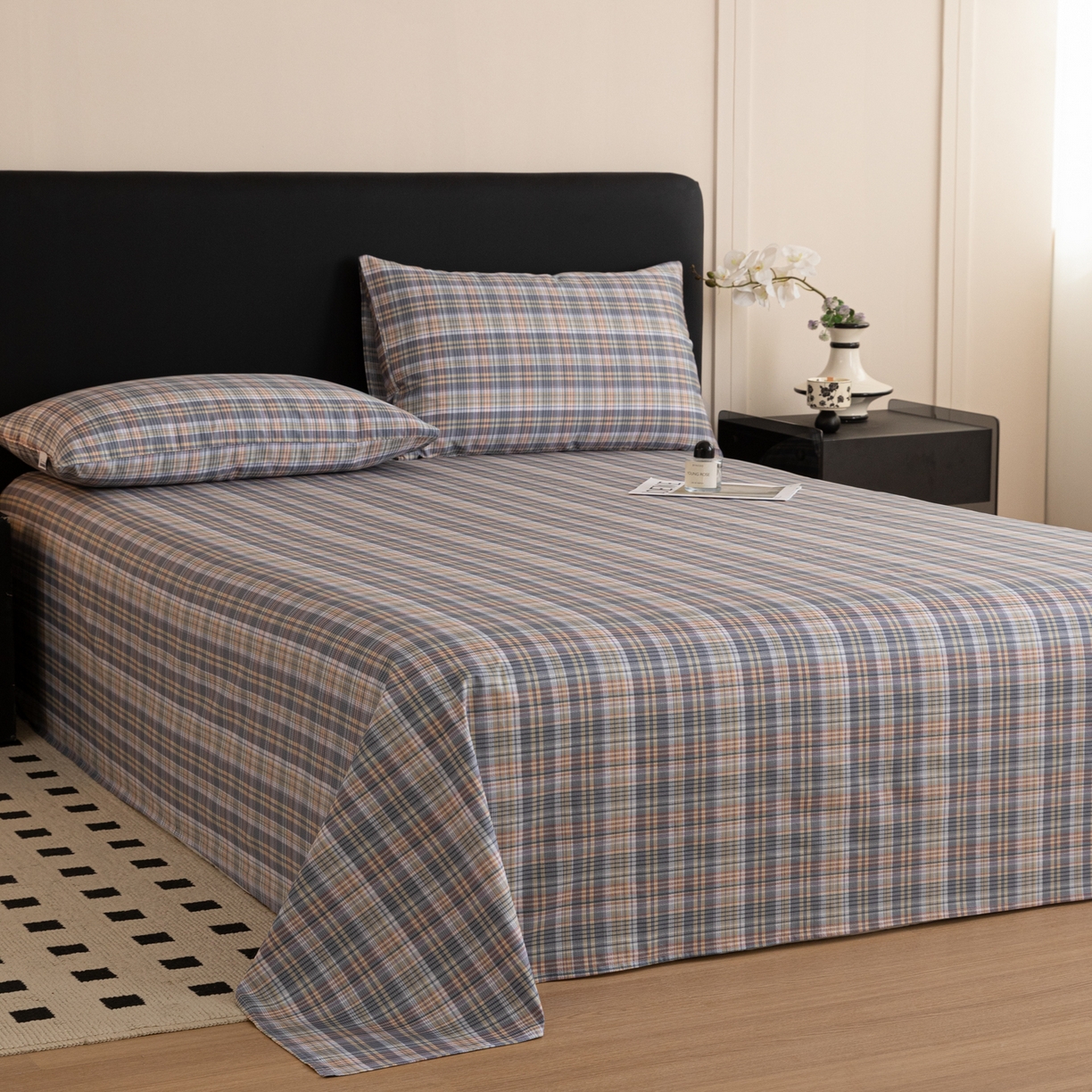 91家纺网 家纺一手货源 找家纺 女子家纺 2026新款40支13070全棉纯棉简约格子A版单床单床单单件 雾蓝格