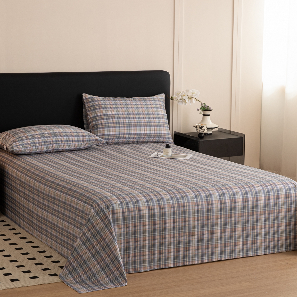 91家纺网 家纺一手货源 找家纺 女子家纺 2026新款40支13070全棉纯棉简约格子A版单床单床单单件 雾蓝格