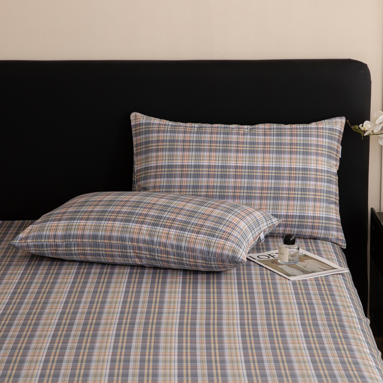 91家纺网 家纺一手货源 找家纺 女子家纺 2026新款40支13070全棉纯棉简约格子A版单床单床单单件 雾蓝格