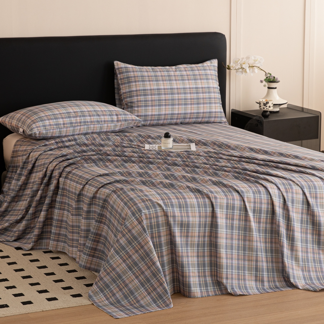 91家纺网 家纺一手货源 找家纺 女子家纺 2026新款40支13070全棉纯棉简约格子A版单床单床单单件 雾蓝格