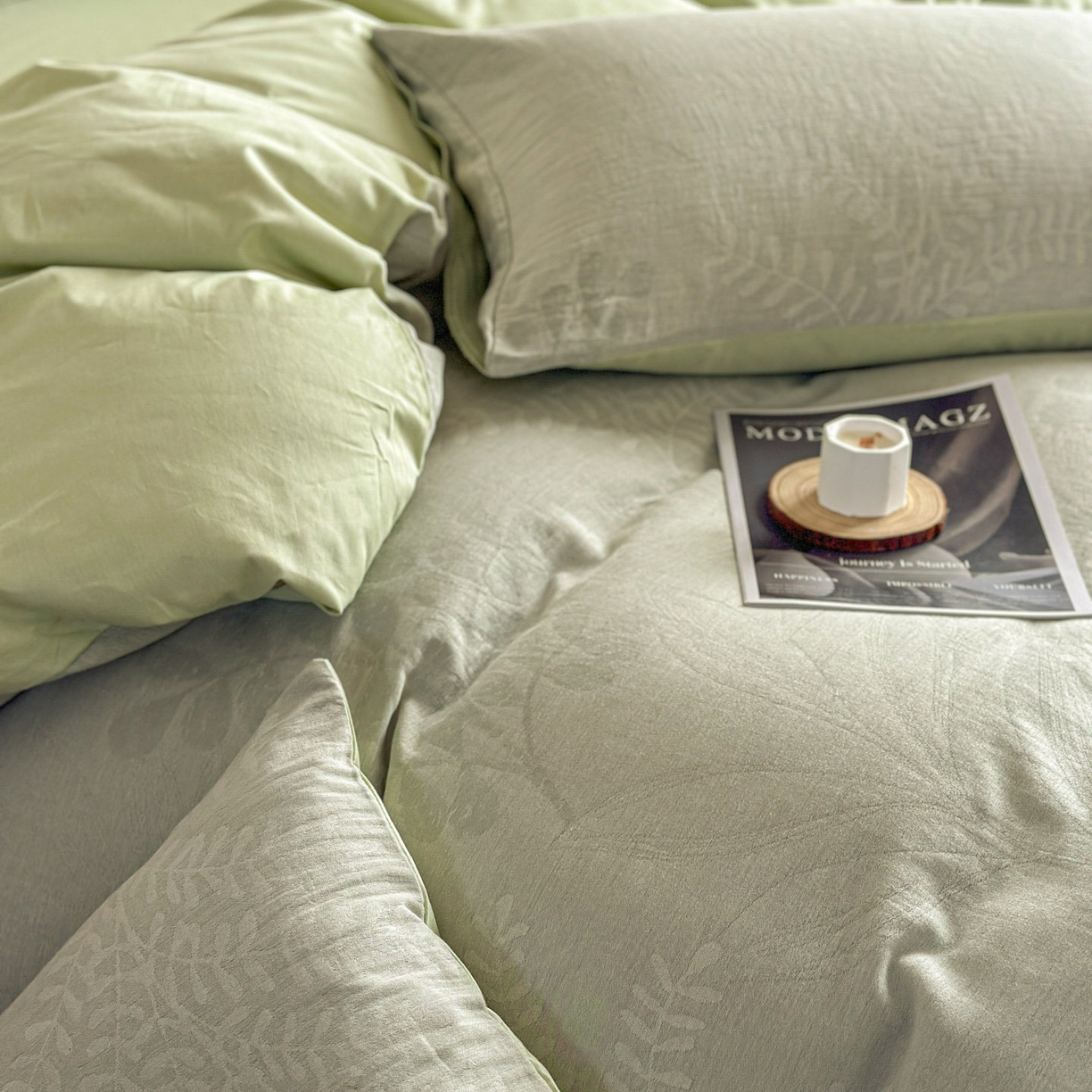 91家纺网 家纺一手货源 找家纺 田野 2026新款全棉水洗提花三层纱四件套 卡维  淡绿