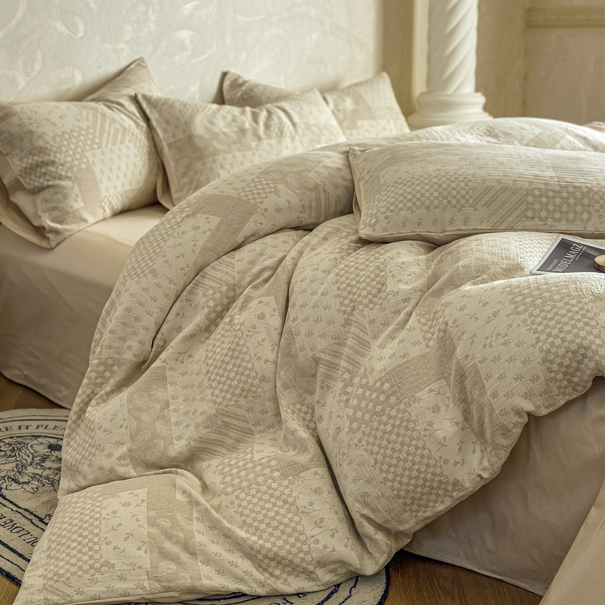 91家纺网 家纺一手货源 找家纺 田野 2026新款全棉水洗提花三层纱四件套 浮光 米驼