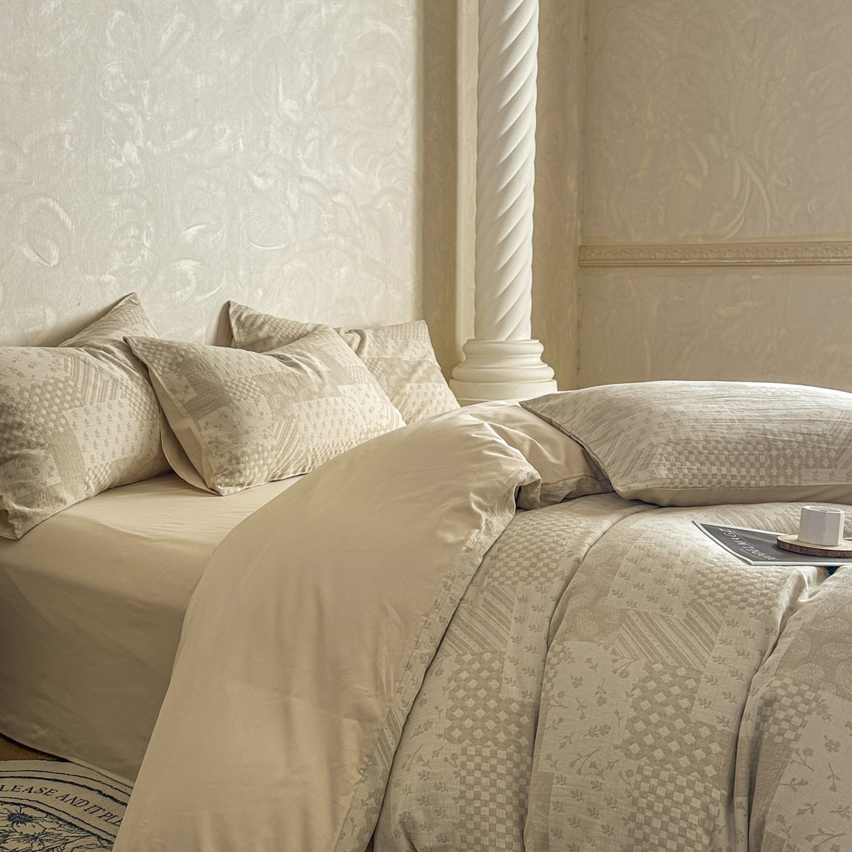 91家纺网 家纺一手货源 找家纺 田野 2026新款全棉水洗提花三层纱四件套 浮光 米驼