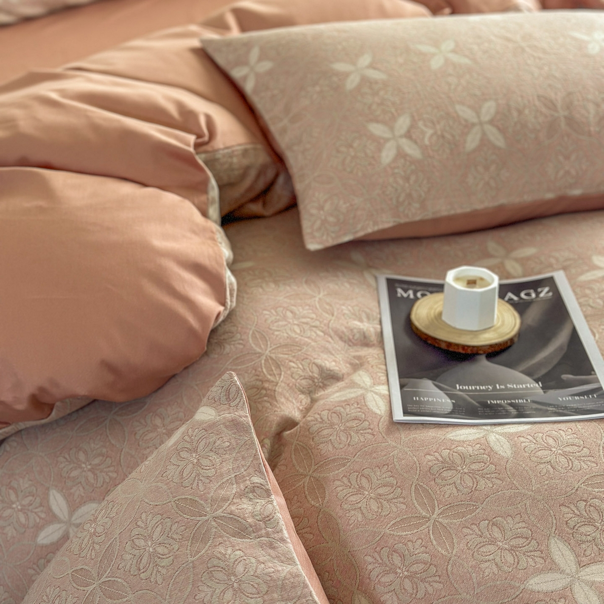 91家纺网 家纺一手货源 找家纺 田野 2026新款全棉水洗提花三层纱四件套 瑞恩 豆沙粉