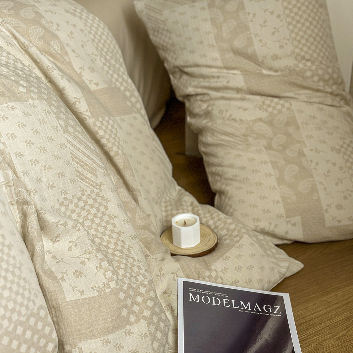 91家纺网 家纺一手货源 找家纺 田野 2026新款全棉水洗提花三层纱四件套 浮光 米驼