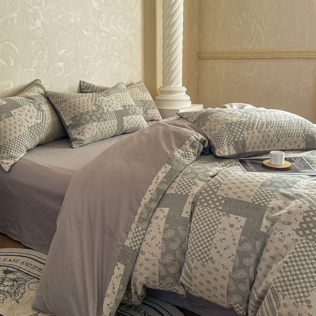 91家纺网 家纺一手货源 找家纺 田野 2026新款全棉水洗提花三层纱四件套 浮光 米灰