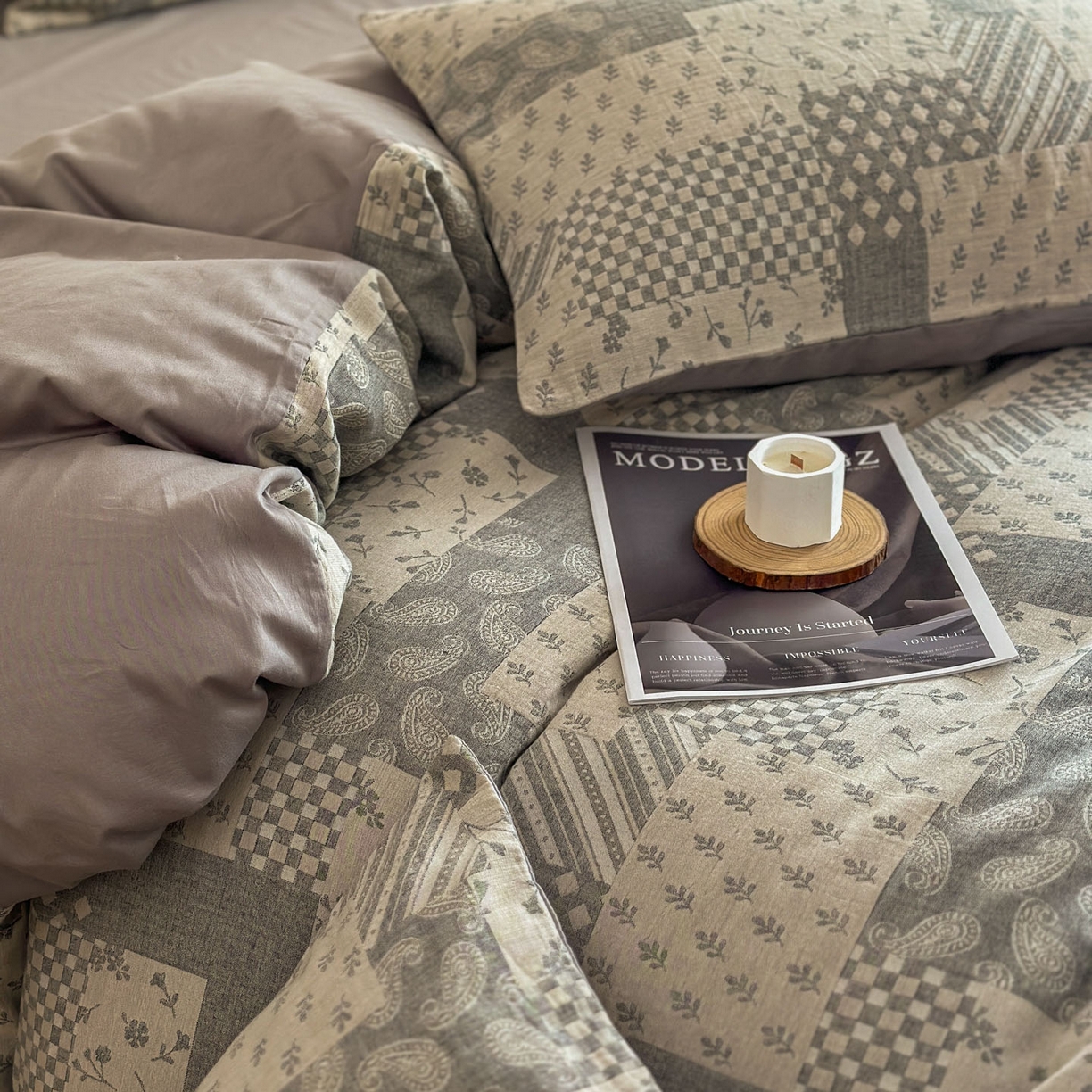 91家纺网 家纺一手货源 找家纺 田野 2026新款全棉水洗提花三层纱四件套 浮光 米灰