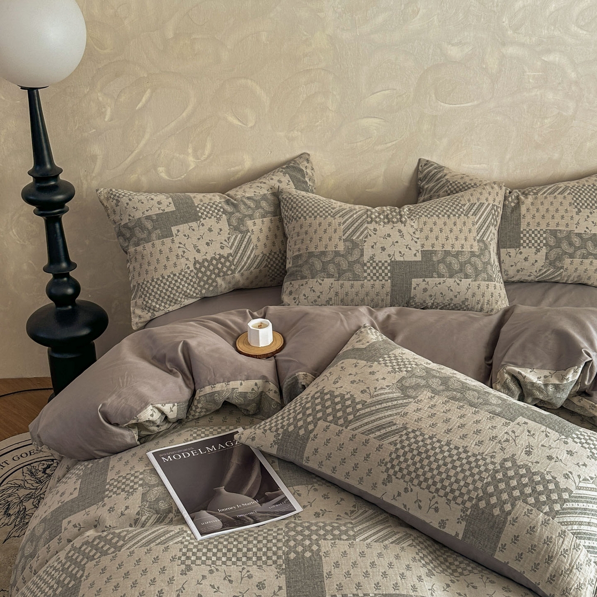 91家纺网 家纺一手货源 找家纺 田野 2026新款全棉水洗提花三层纱四件套 浮光 米灰