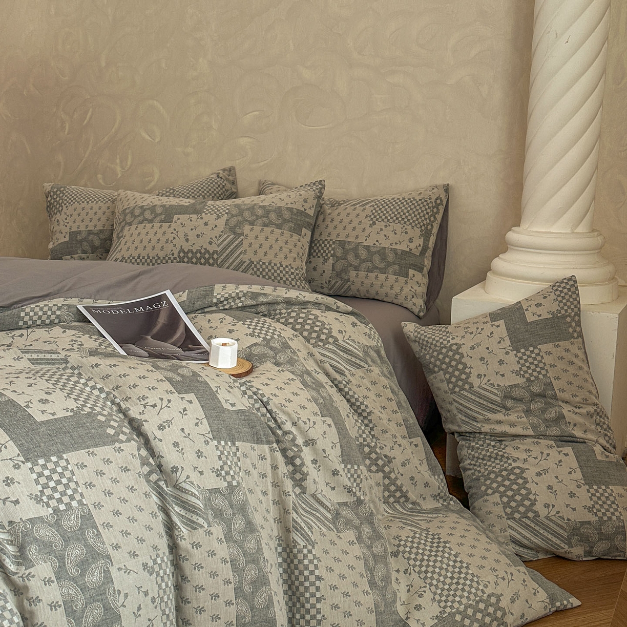 91家纺网 家纺一手货源 找家纺 田野 2026新款全棉水洗提花三层纱四件套 浮光 米灰