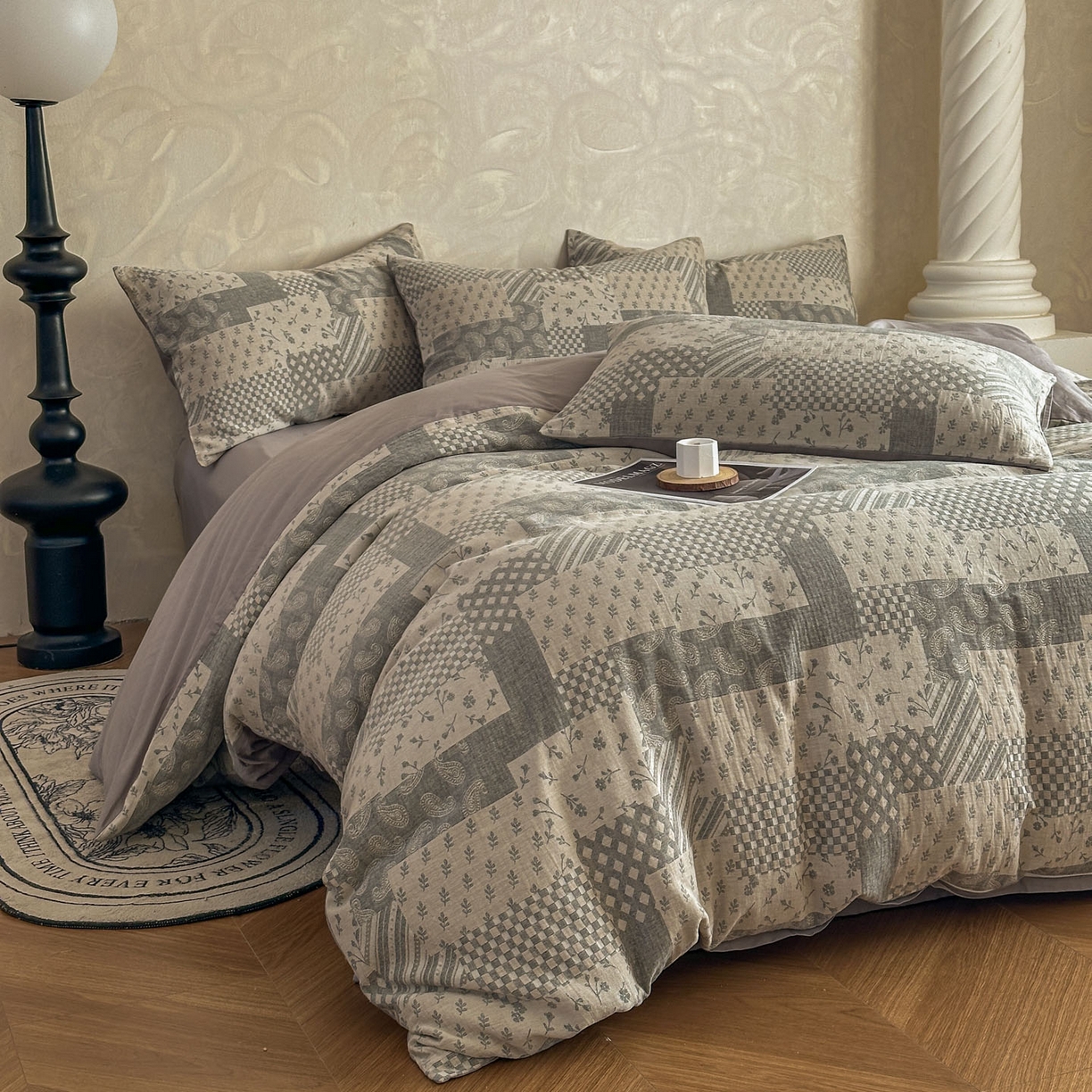 91家纺网 家纺一手货源 找家纺 田野 2026新款全棉水洗提花三层纱四件套 浮光 米灰