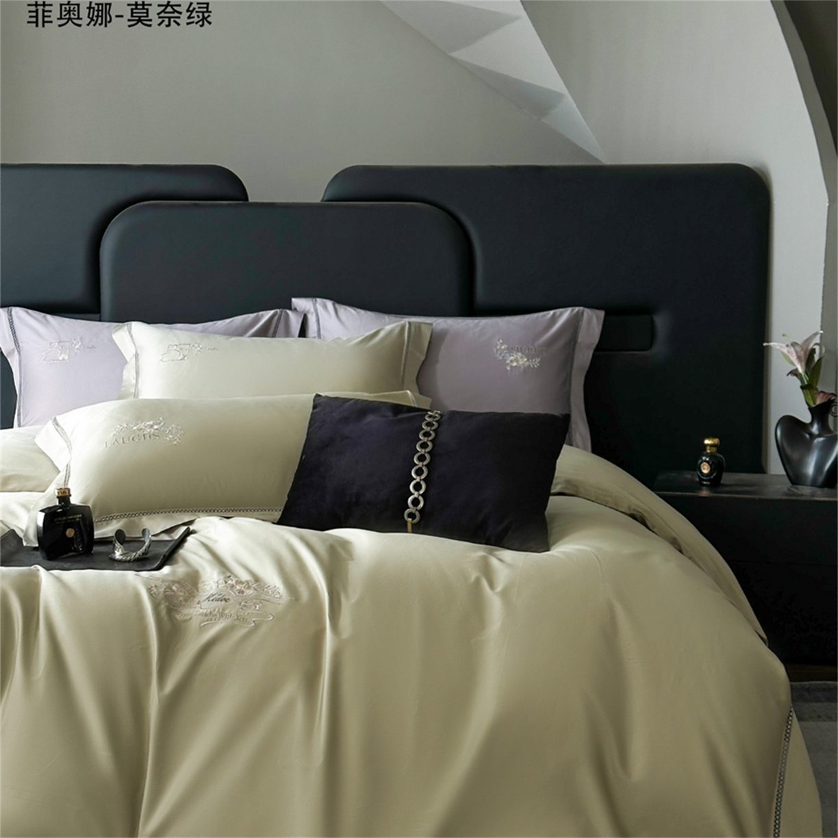 91家纺网 家纺一手货源 找家纺 （总）芯丝路家纺 2026春夏新款初棉纯色绣花四件套(宽边嵌线工艺款）-菲奥娜